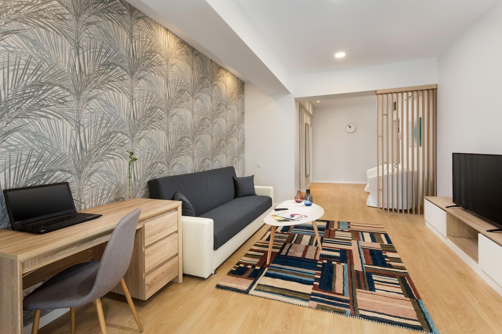 Hotel Athina 4*